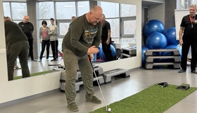 "Дуже заспокоює": у Полтаві військових реабілітують грою в гольф