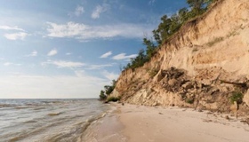 На Кременчуцькому водосховищі планують масштабне берегоукріплення