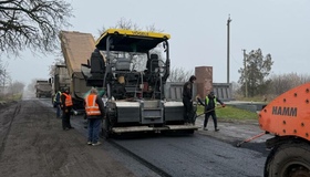 Ремонти на дорогах Полтавщини продовжили взимку