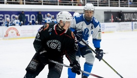 "Кременчук" громить "Сокіл" у битві лідерів УХЛ: боротьба за перше місце триває