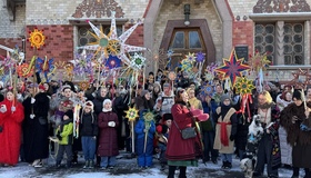 Різдвяне диво: як пройшла перша в Полтаві Хода звіздарів