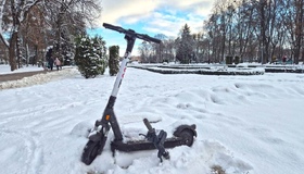 Електросамокати стали альтернативою транспорту у віддалених районах Полтави