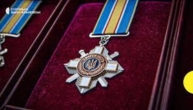 Президент посмертно нагородив трьох захисників із Полтавщини