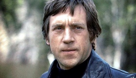 У Кременчуці демонтують дошку Володимиру Висоцькому