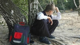 Кременчужанку оштрафували за прогули дітей у школі та училищі