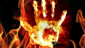 У Горішніх Плавнях жінку облили легкозаймистою речовиною та підпалили