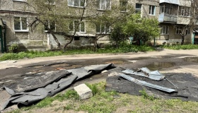 У Полтаві вітер зірвав дах багатоповерхівки: мешканці ремонтуватимуть самі