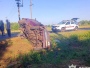На Полтавщині ВАЗ вилетів з дороги та перекинувся