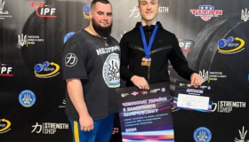 Полтавська школа пауерліфтингу виховує чемпіонів світу