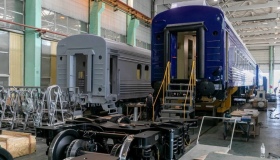 Укрзалізниця замовила Крюківському вагонзаводу 92 нові пасажирські вагони