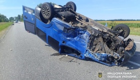 Троє людей постраждали внаслідок ранкової ДТП