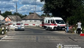 На залізничному переїзді загинула пенсіонерка