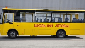 Громади Полтавщини отримали десять нових шкільних автобусів