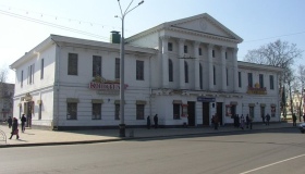 У Полтаві не можуть розпочати відновлення Будинку дворянського зібрання