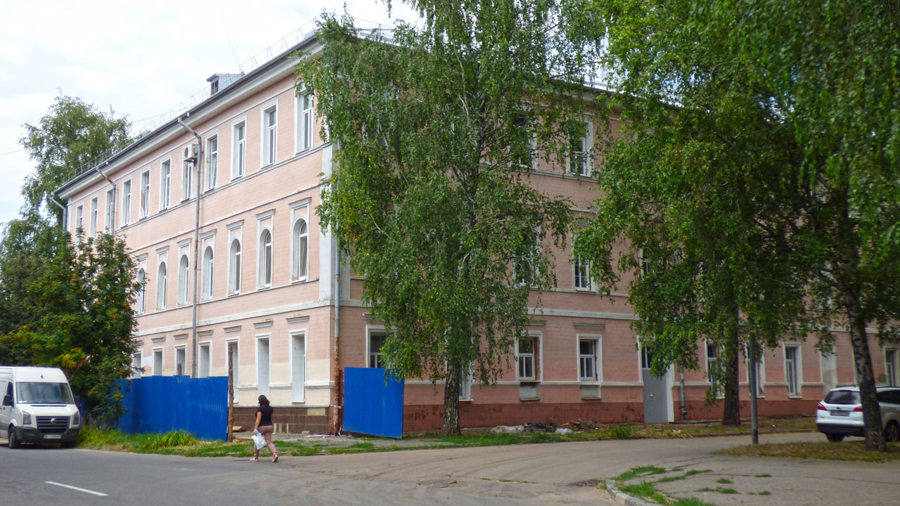 На ремонт укриття полтавського ліцею знову витратять понад десять мільйонів