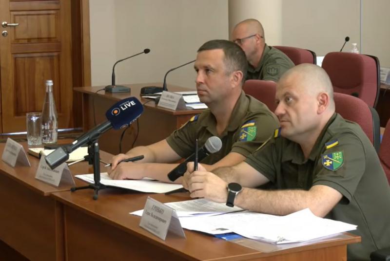 На засіданні ТСК обговорили смерть чоловіка у Кременчуцькому ТЦК